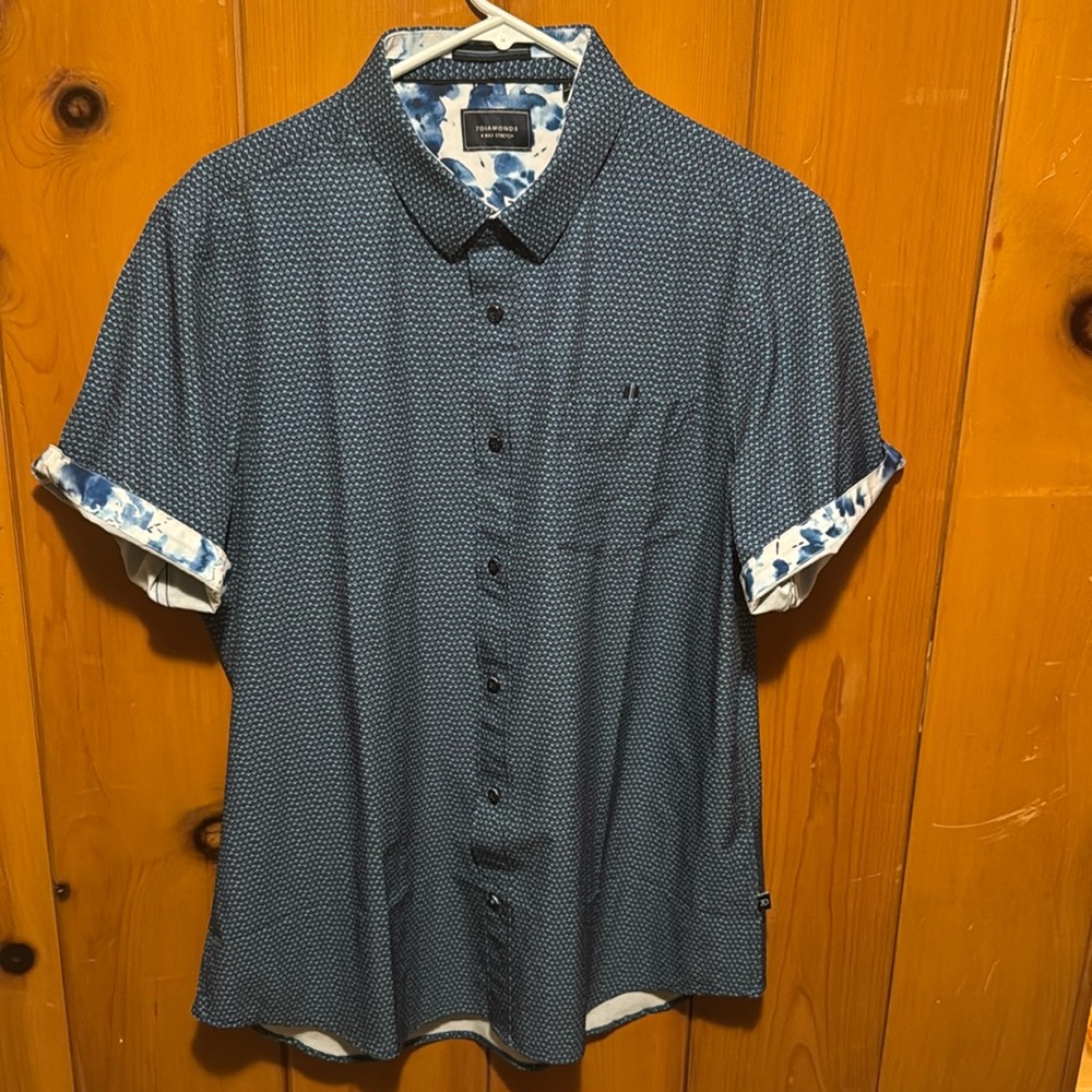 7 Diamonds Short Sleeve